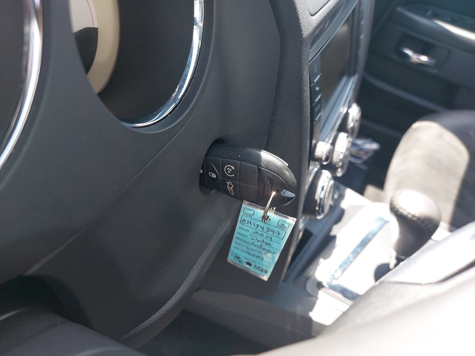 Used 2014 Dodge Challenger R/T RWD image 37