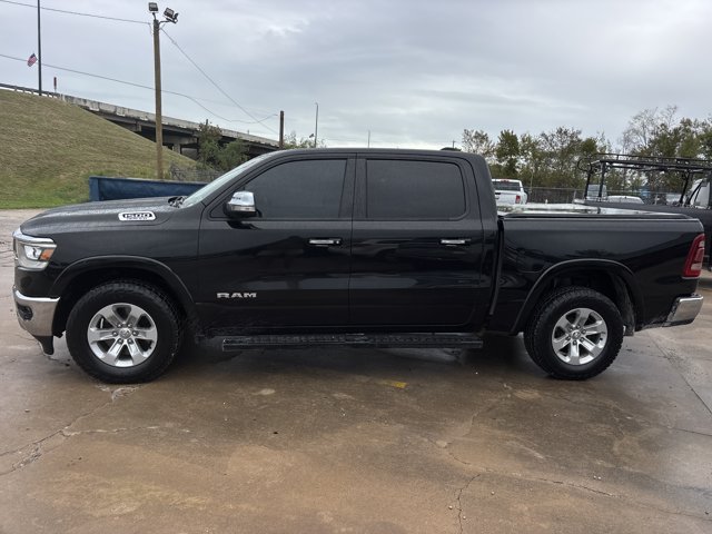 Used 2019 RAM 1500 Laramie AWD/4WD image 9