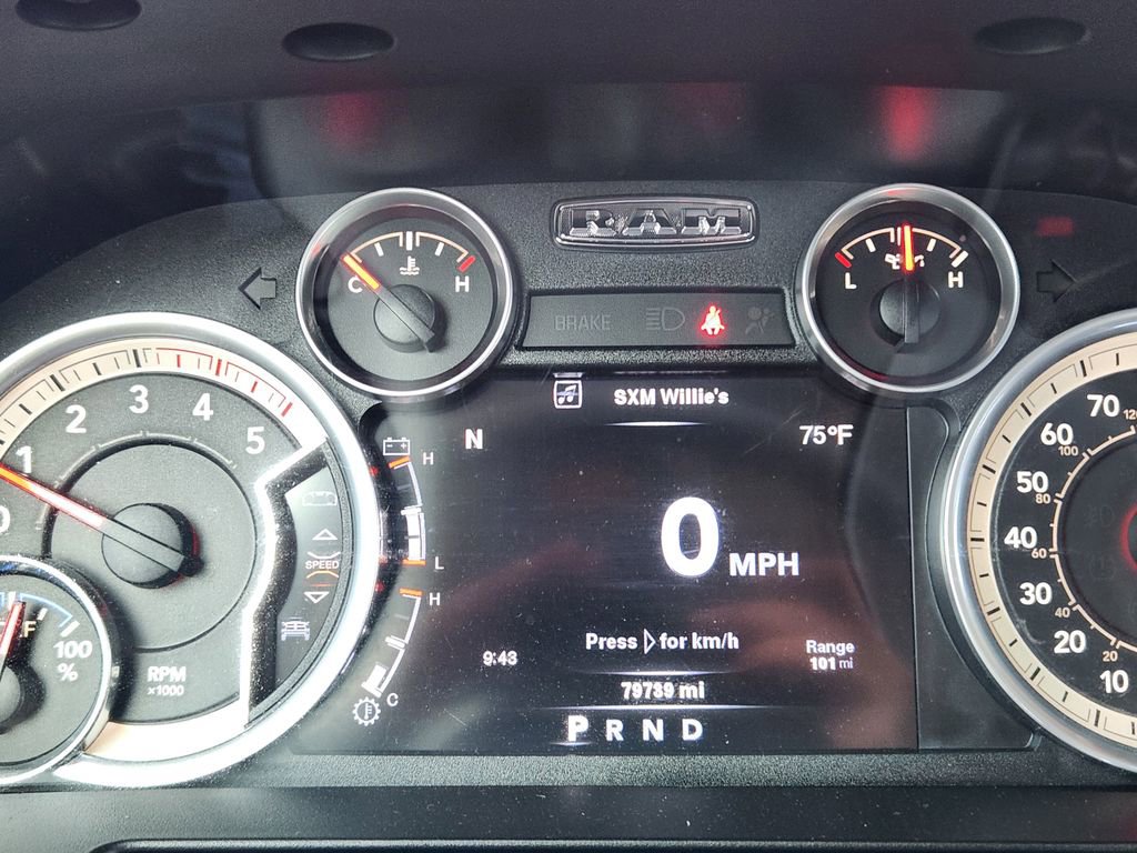 Used 2014 RAM 3500 Laramie w/ Convenience Group image 17