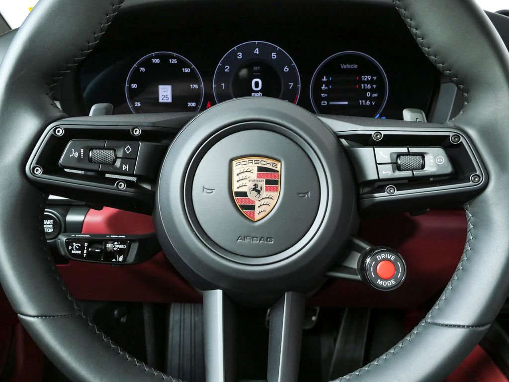 Used 2025 Porsche 911 Carrera S RWD image 9