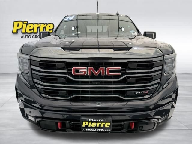 Used 2024 GMC Sierra 1500 AT4 w/ Technology Package AWD/4WD image 10