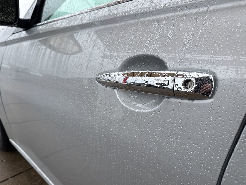 Used 2024 Nissan Altima 2.5 SV image 10