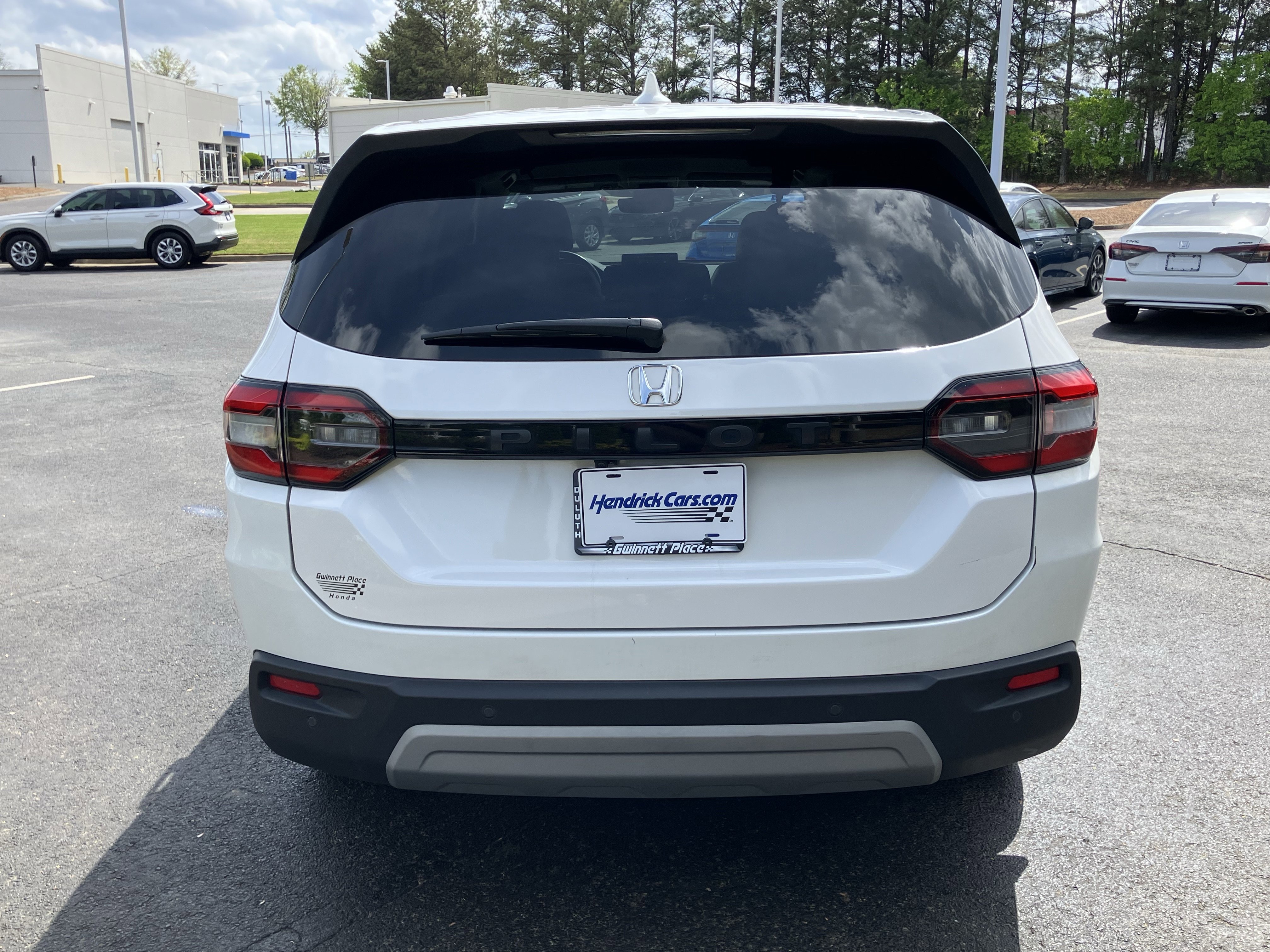 Certified 2025 Honda Pilot EX-L image 9