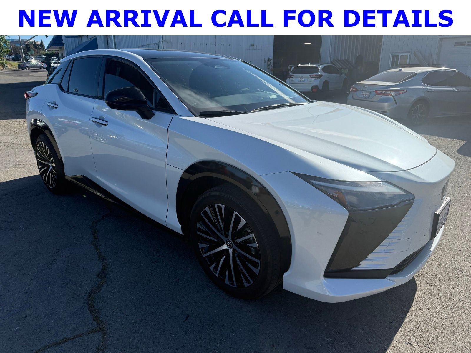 Used 2024 Lexus RZ 300e Premium image 8