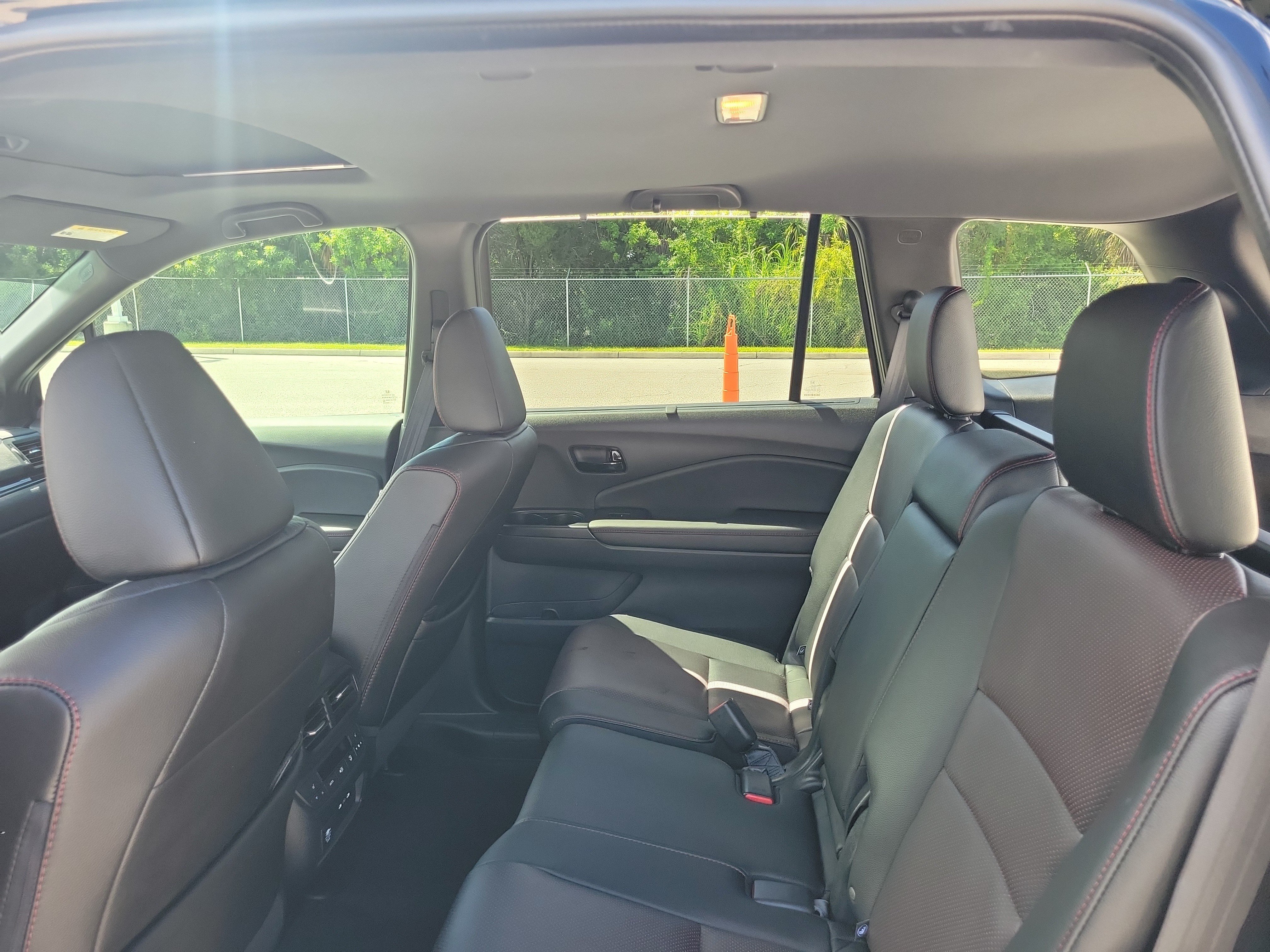 Used 2025 Honda Passport Black Edition image 30