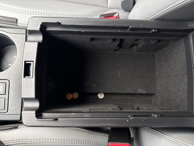 Used 2018 Subaru Legacy 3.6R Limited image 28