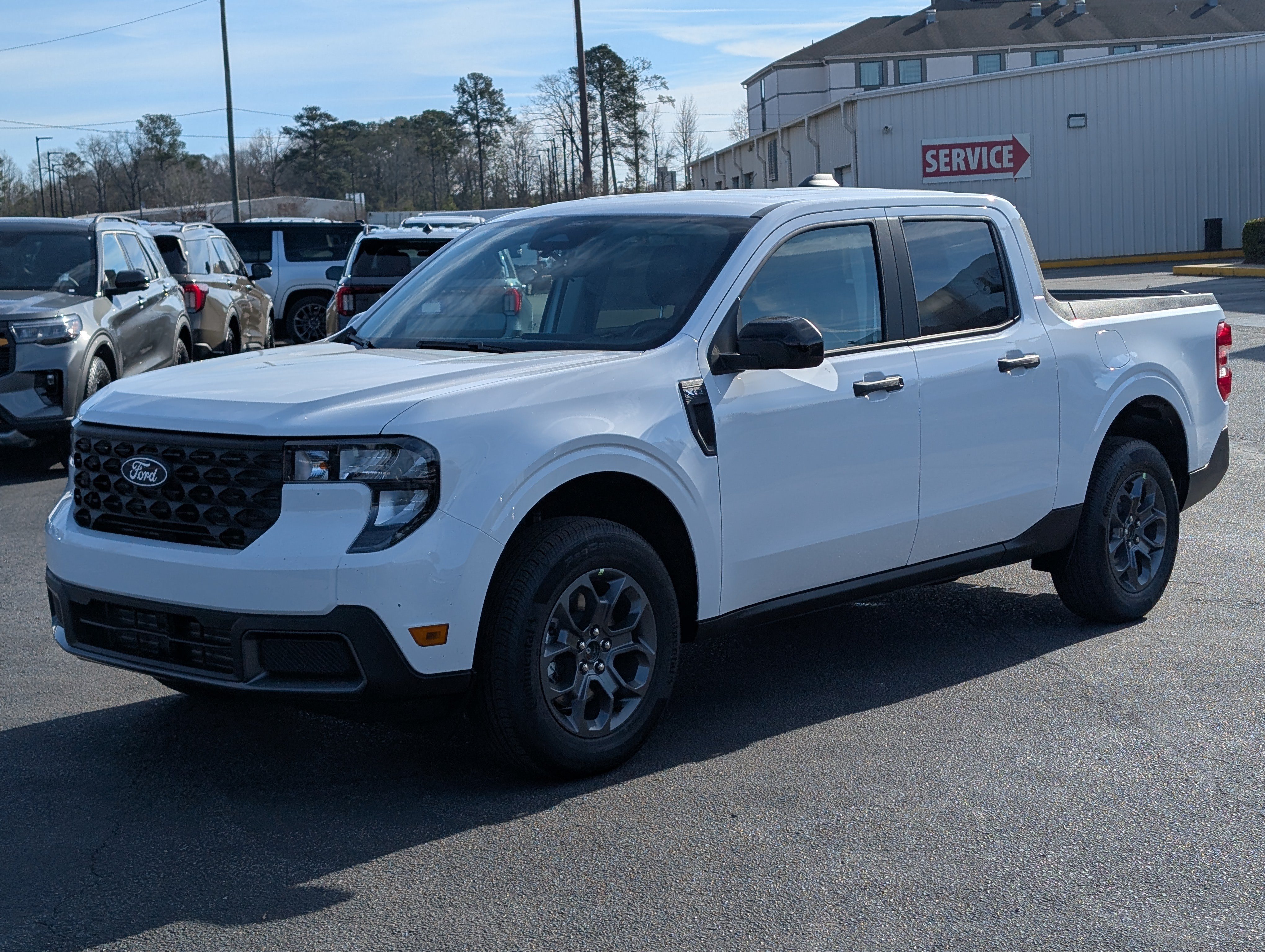 New 2026 Ford Maverick XLT w/ XLT Luxury Package AWD/4WD image 2