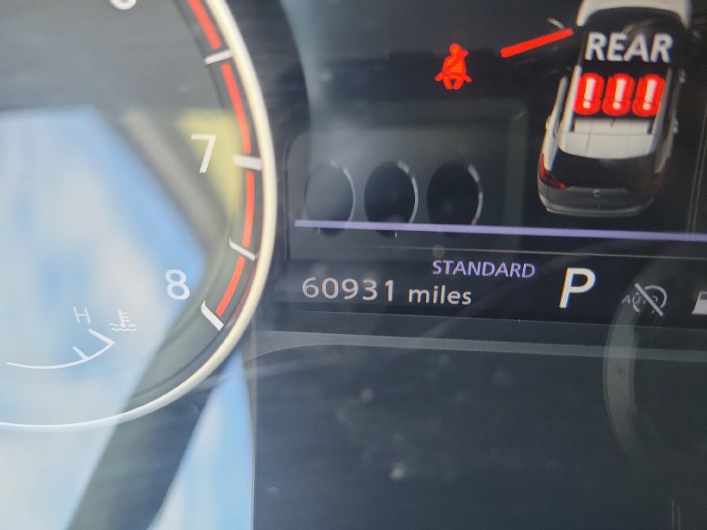 Used 2024 Nissan Rogue S FWD image 28