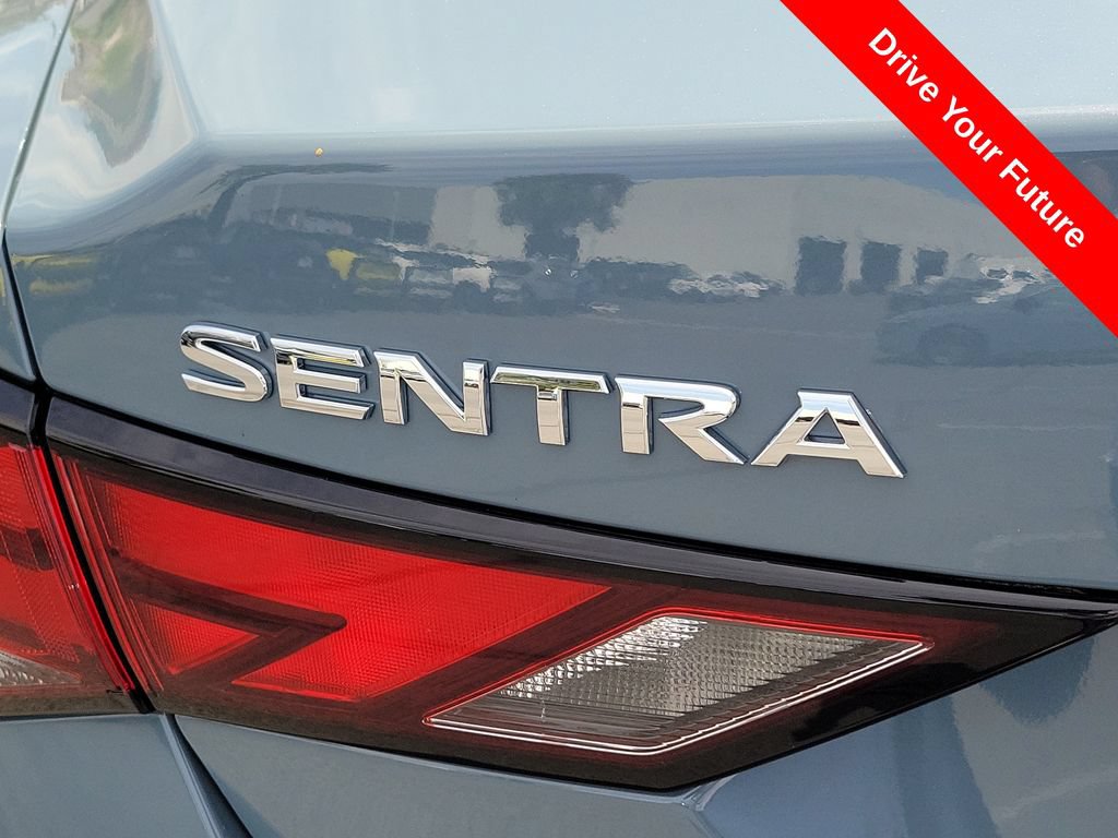 Used 2025 Nissan Sentra SV w/ SV Premium Package FWD image 30