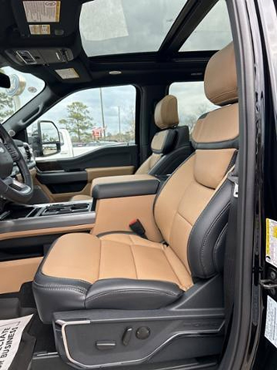 New 2024 Ford F250 Lariat w/ Lariat Ultimate Package image 16