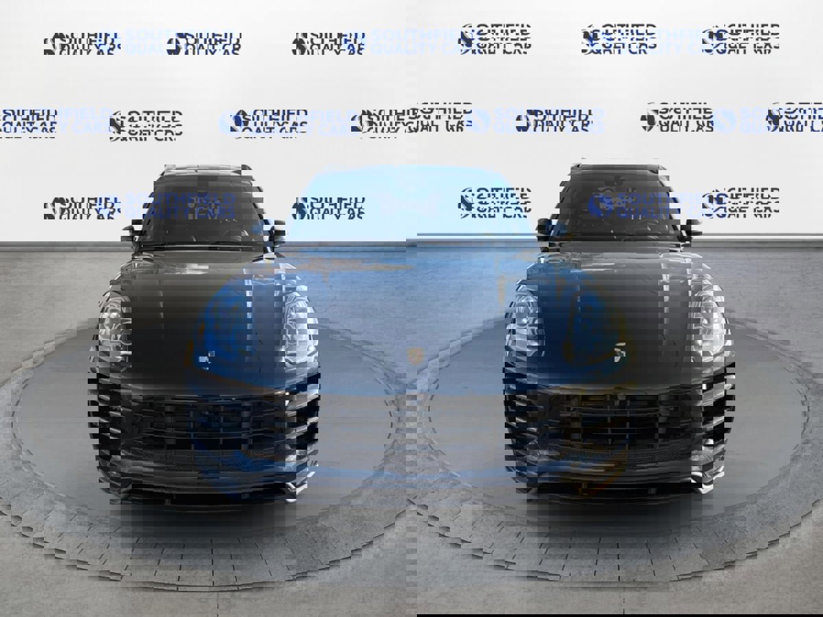 Used 2017 Porsche Macan Turbo image 9