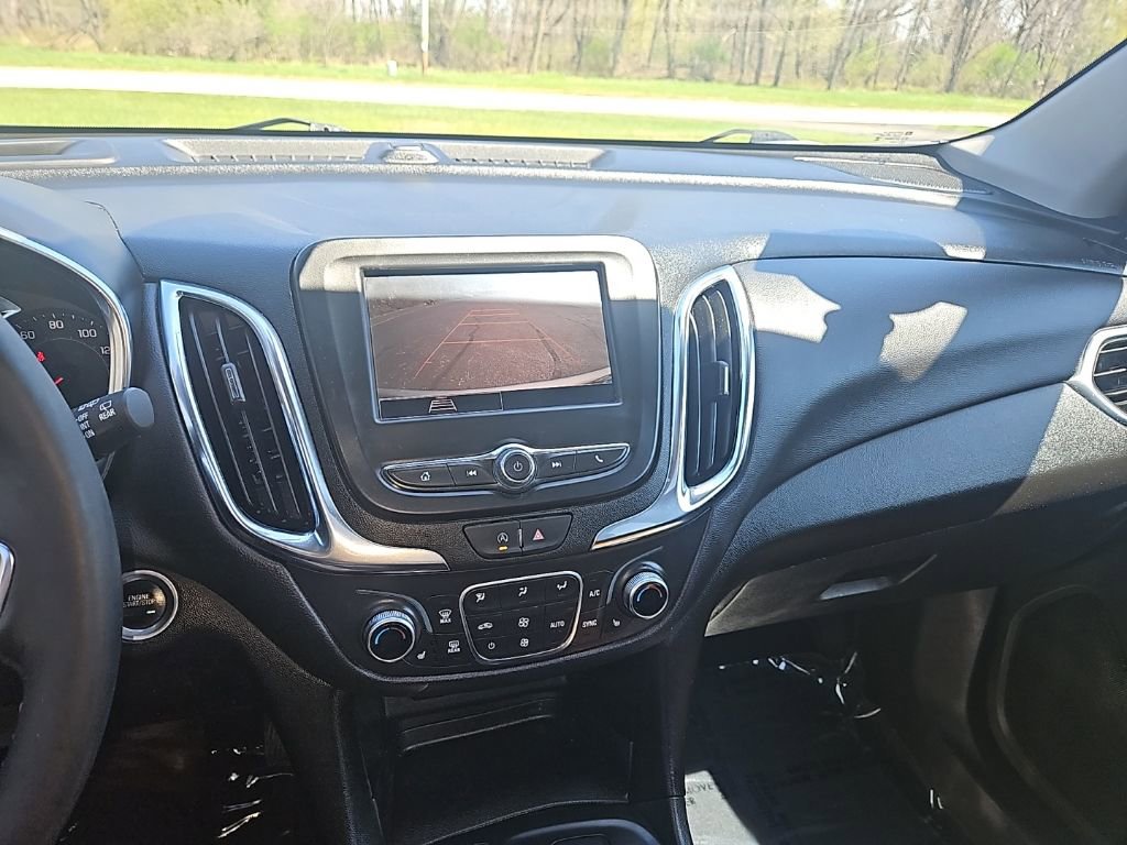 Used 2023 Chevrolet Equinox LT FWD image 18