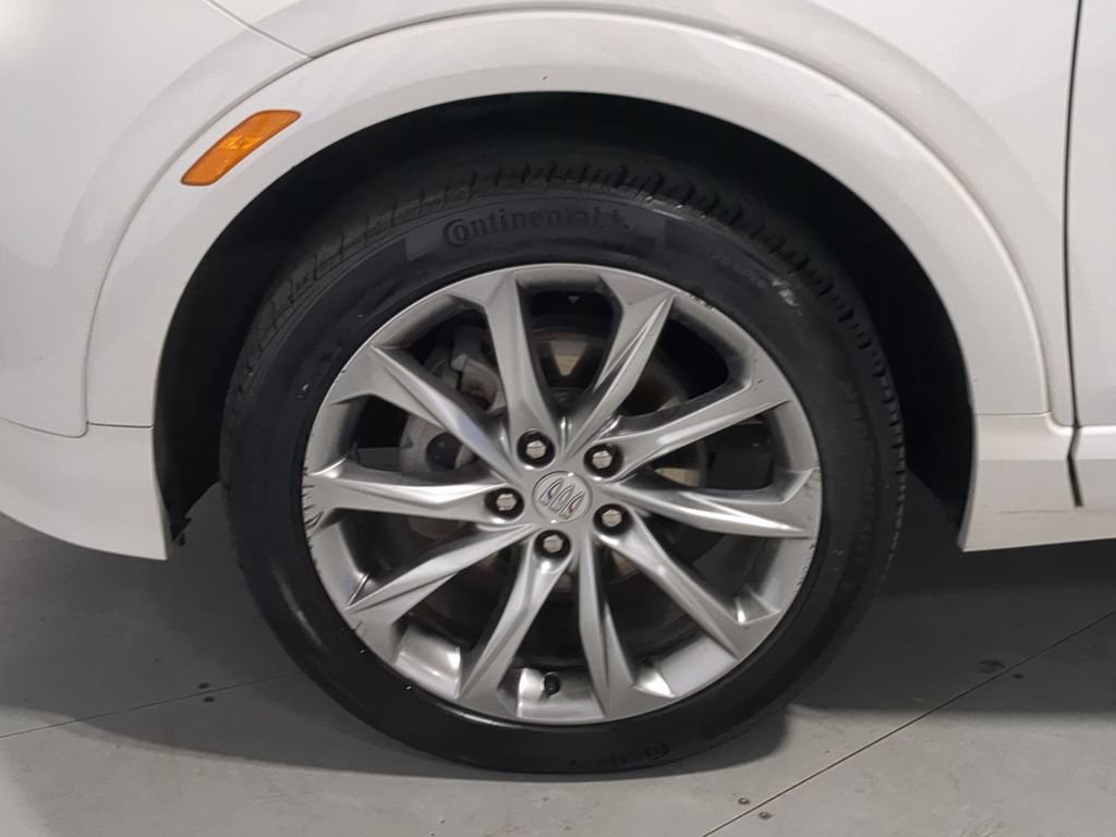 Used 2024 Buick Encore GX Avenir w/ Avenir Technology Package AWD/4WD image 17