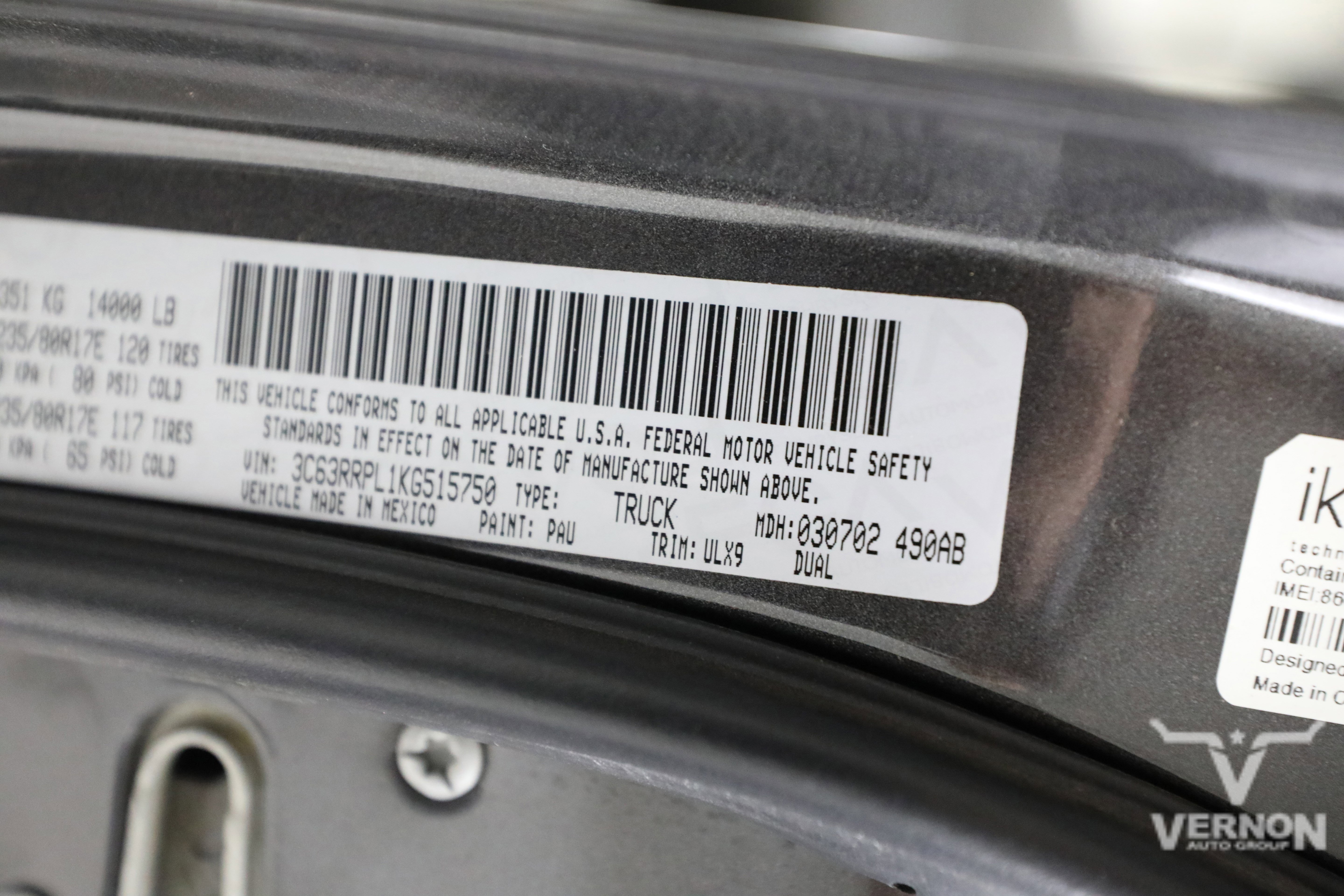 Used 2019 RAM 3500 Limited image 14