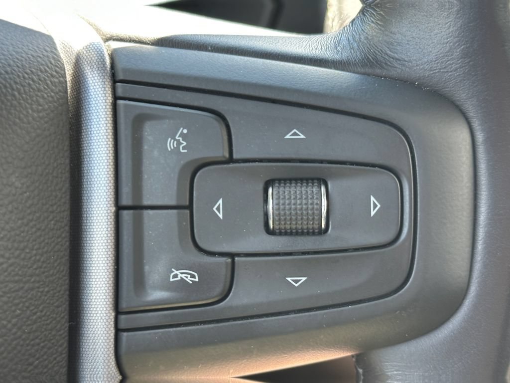 Used 2022 GMC Yukon SLT w/ SLT Premium Package AWD/4WD image 24