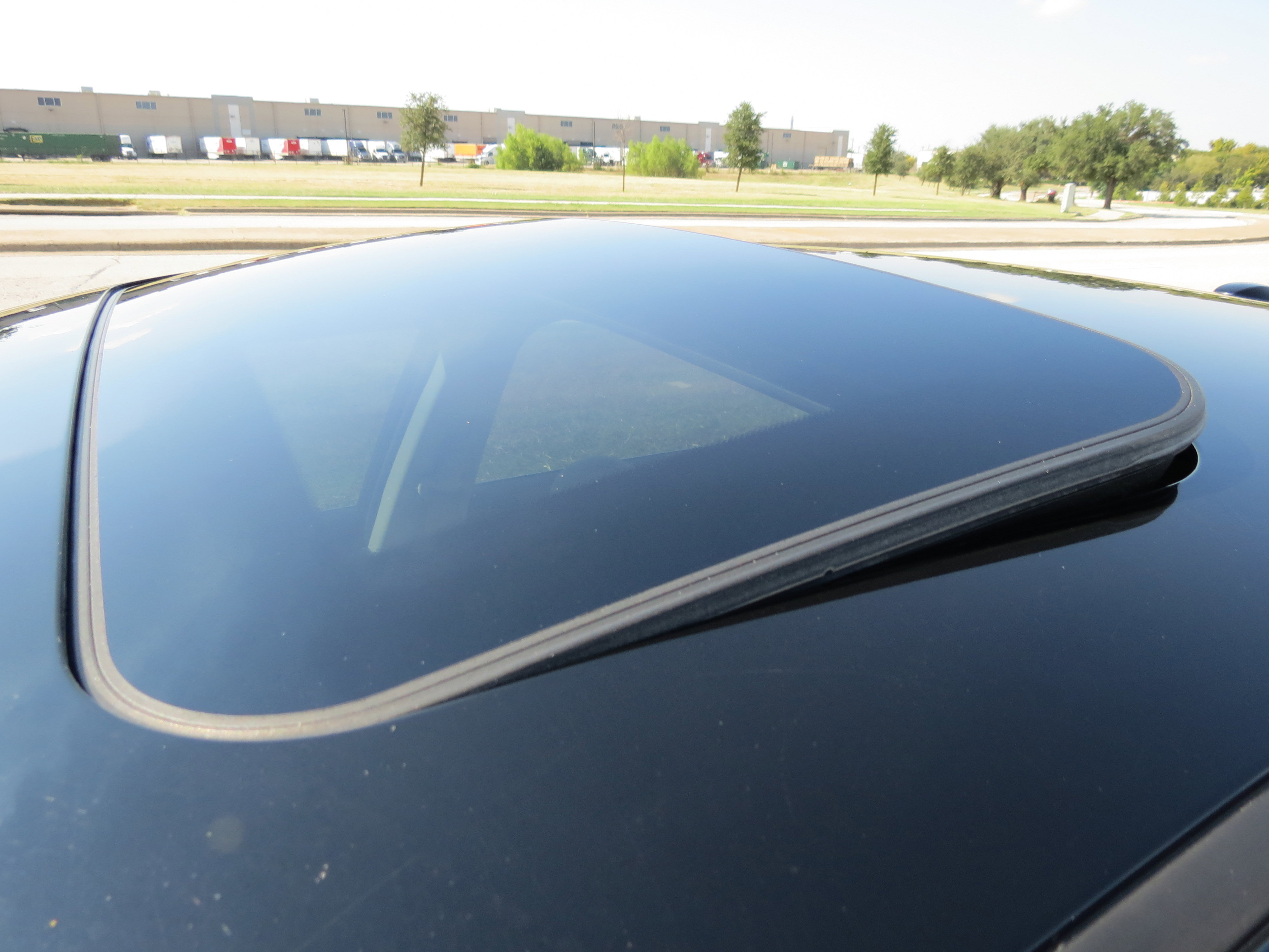 Used 2015 Nissan Altima 2.5 SV w/ Convenience Package image 9