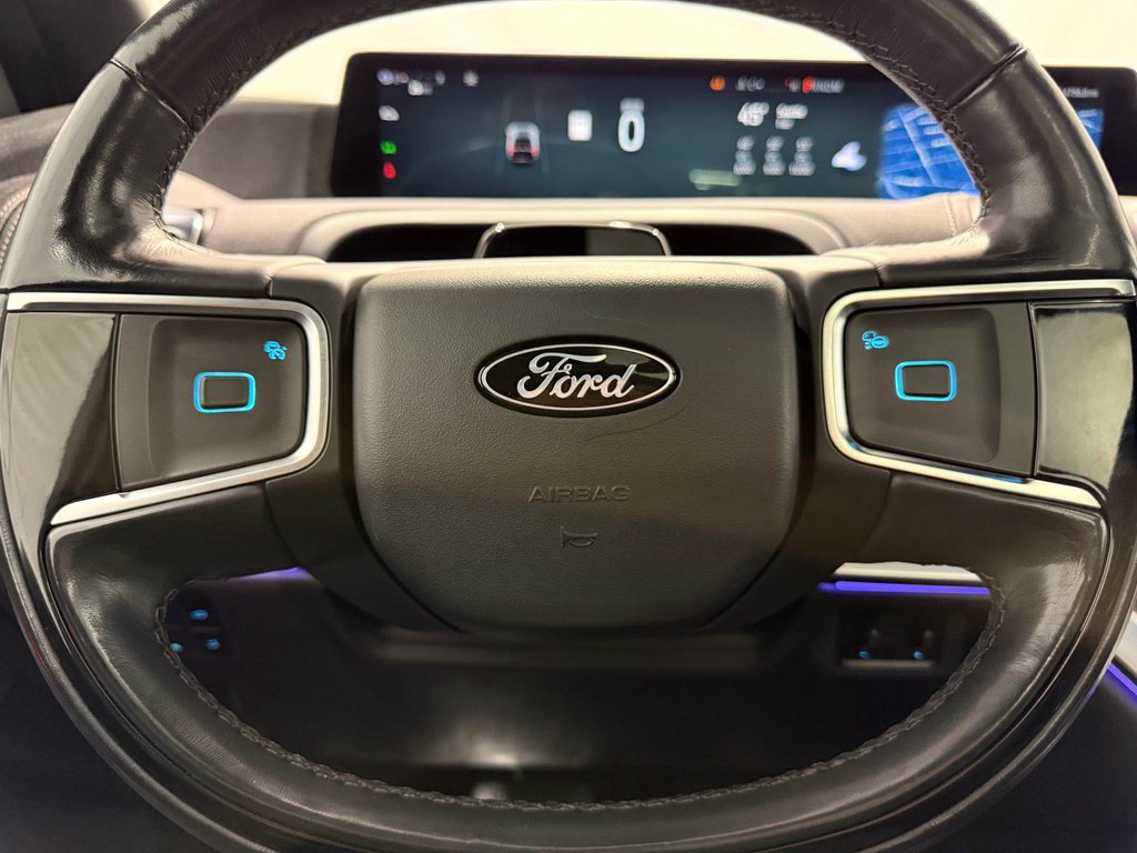 Certified 2025 Ford Expedition Max Platinum w/ Stealth Performance Package AWD/4WD image 52