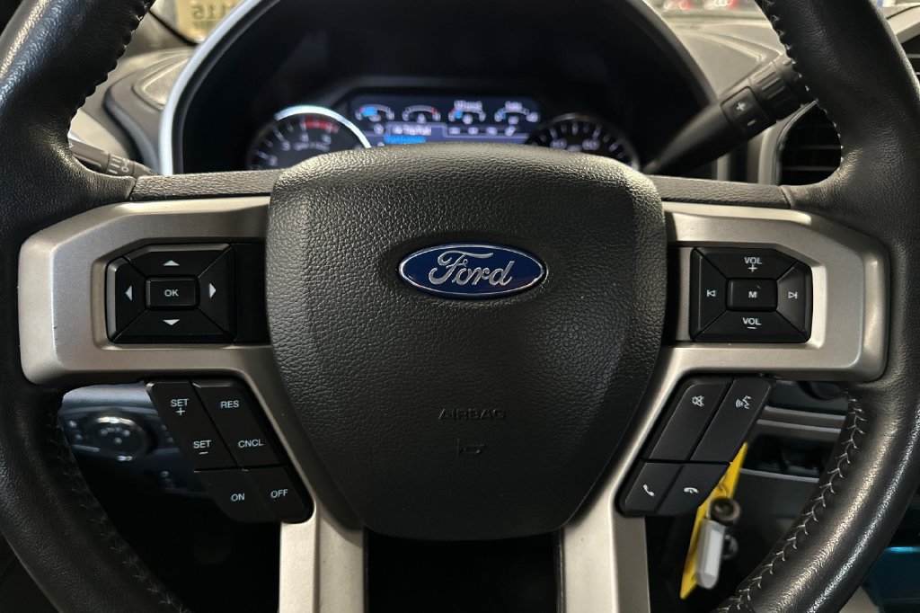 Used 2022 Ford F350 Lariat w/ Chrome Package AWD/4WD image 28