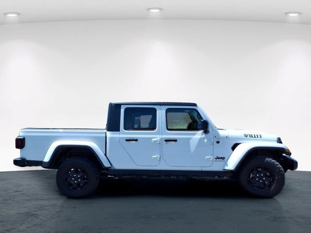 Used 2023 Jeep Gladiator Sport AWD/4WD image 5