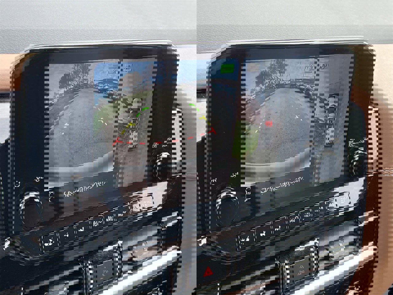 Certified 2024 Nissan Pathfinder Platinum w/ Cargo Package image 18