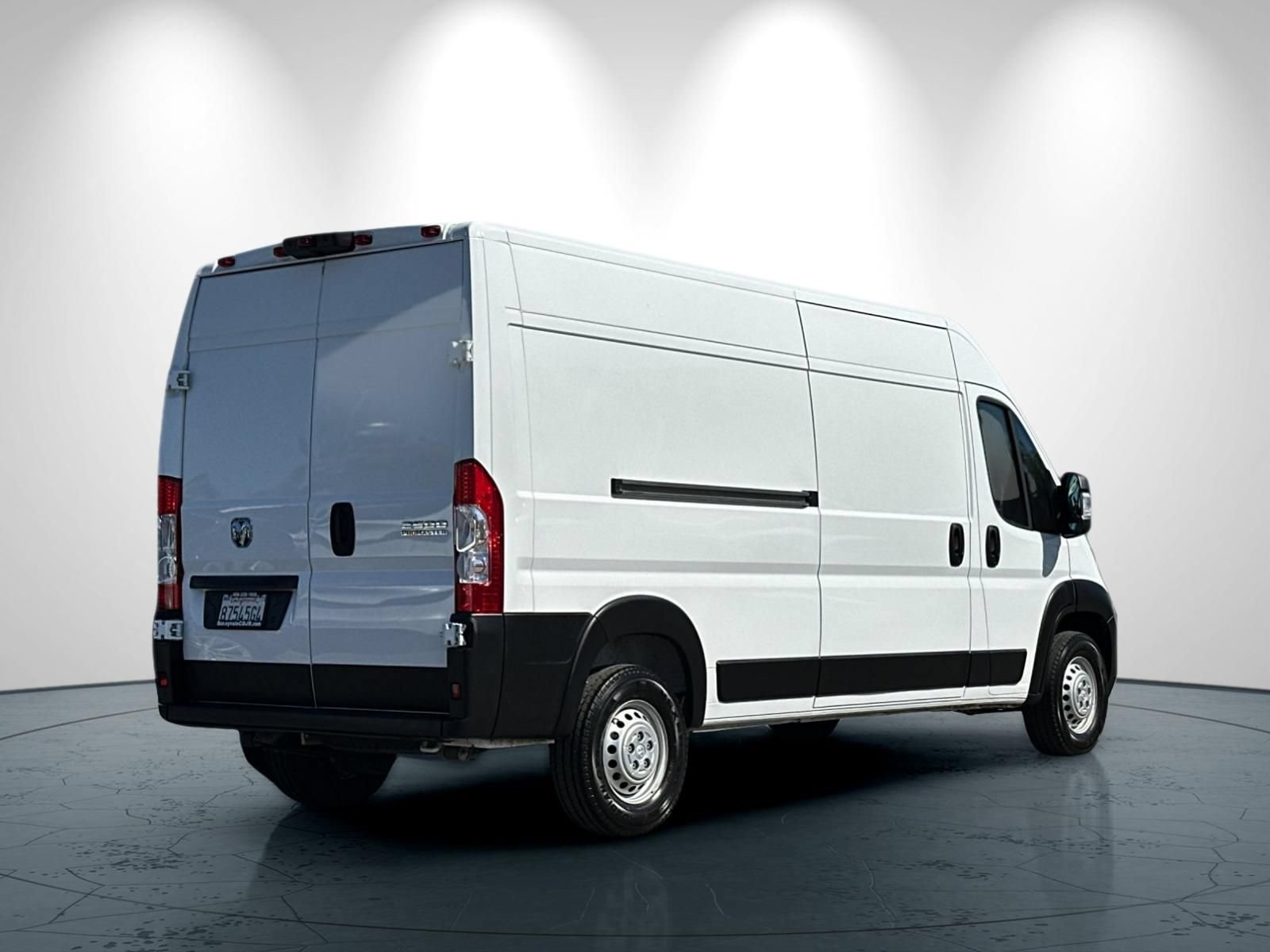 Used 2026 RAM ProMaster 2500 w/ Convenience Group FWD image 4