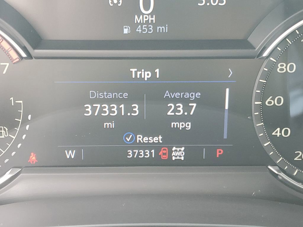 Used 2023 Cadillac XT5 Luxury AWD/4WD image 9