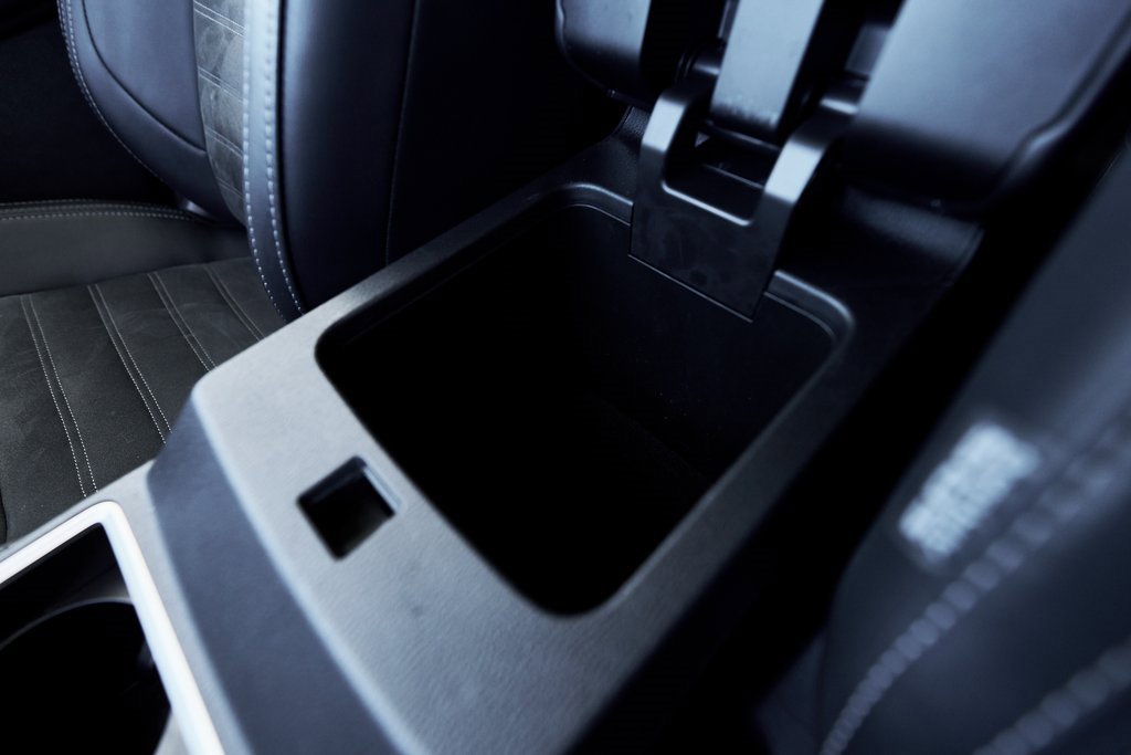 Used 2024 Mitsubishi Outlander SE image 40