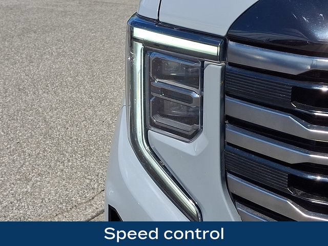 Used 2025 GMC Sierra 1500 AT4 w/ AT4 Premium Package AWD/4WD image 30