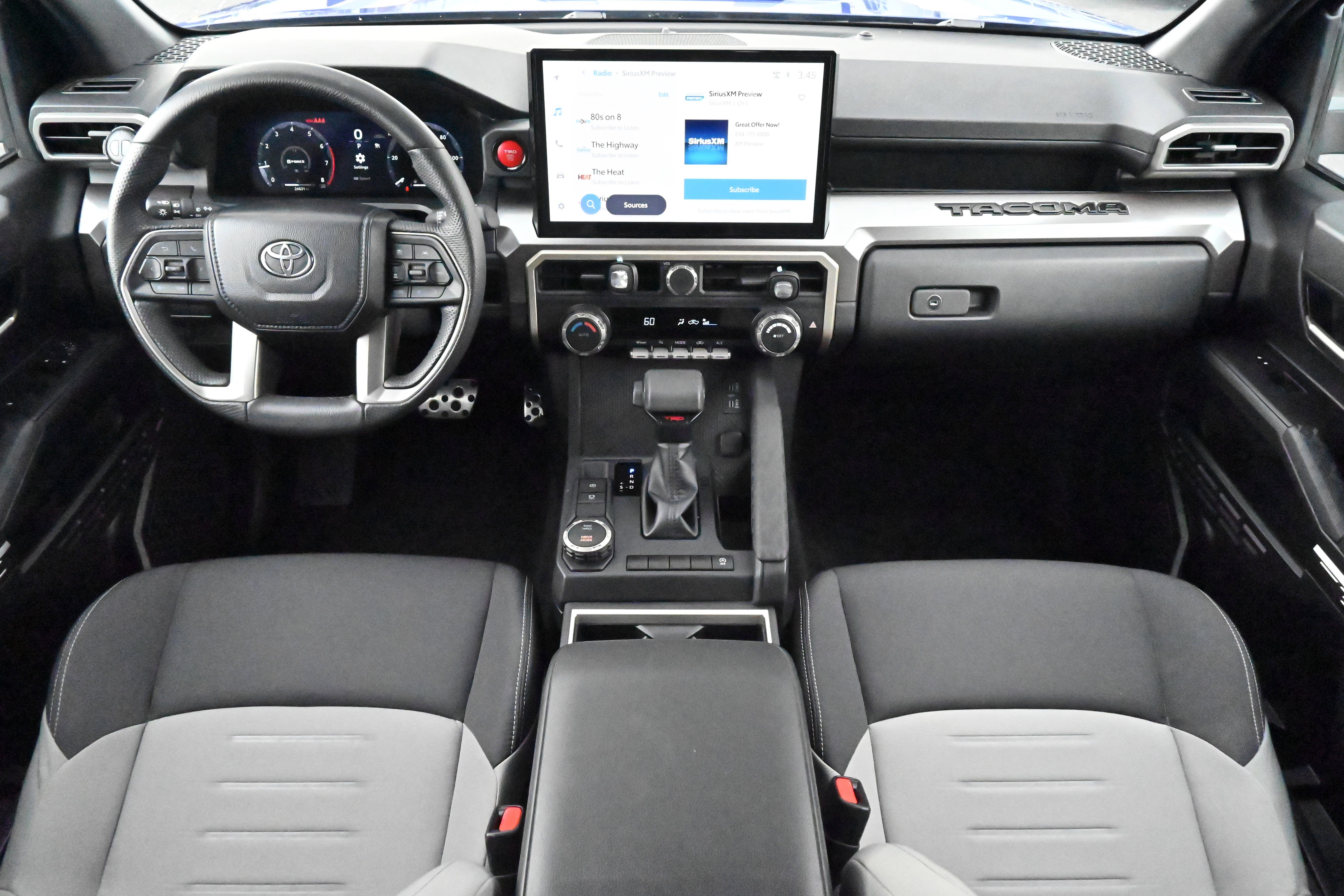 Used 2024 Toyota Tacoma TRD Sport image 3