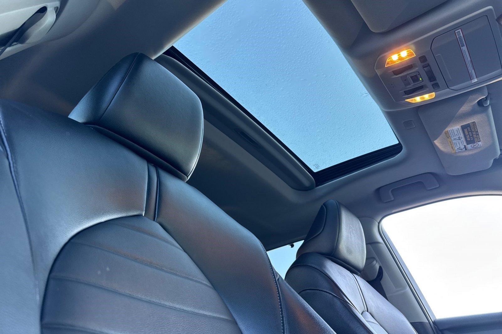 Used 2022 Toyota Highlander XLE image 26