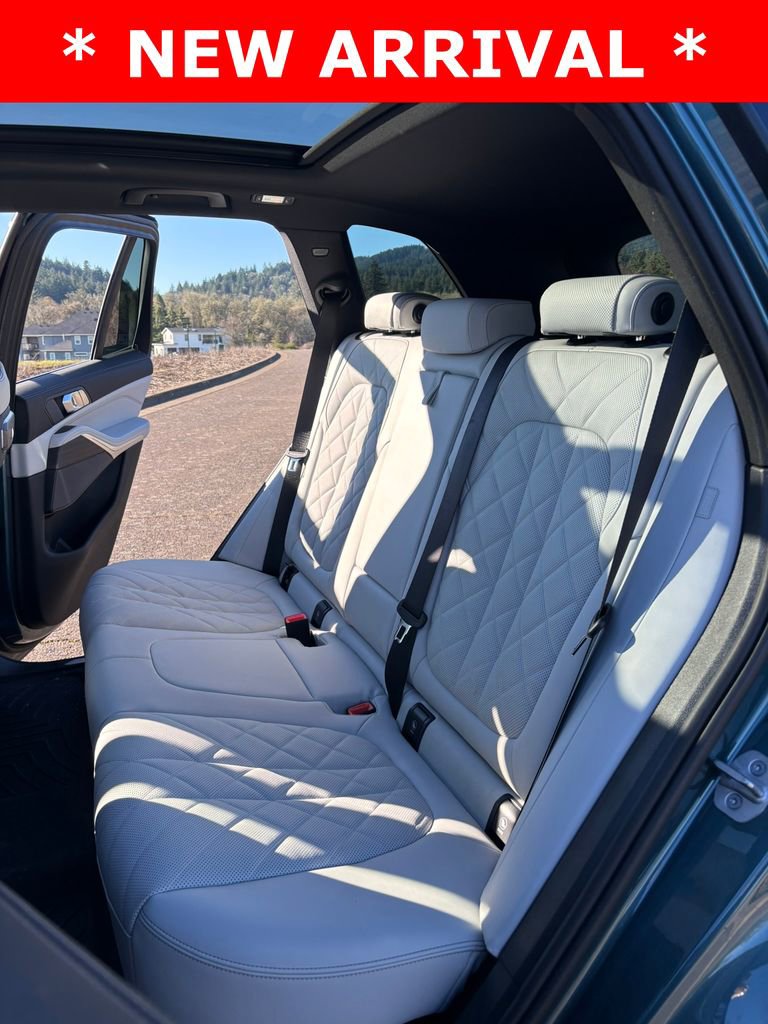 Used 2025 BMW X5 xDrive40i w/ Premium Package image 25