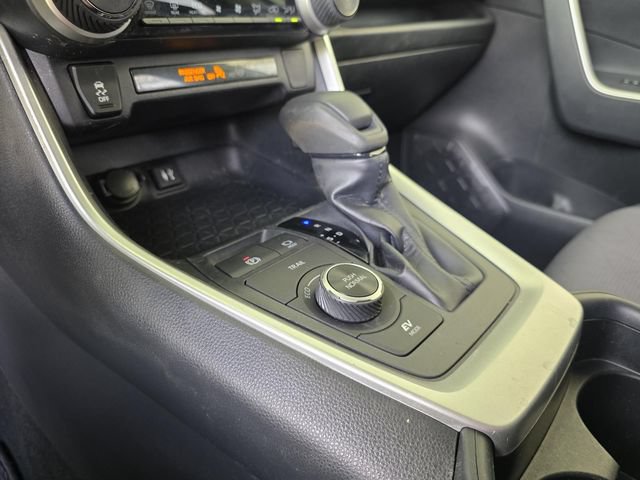 Used 2019 Toyota RAV4 XLE w/ Carpet Mat Package AWD/4WD image 21