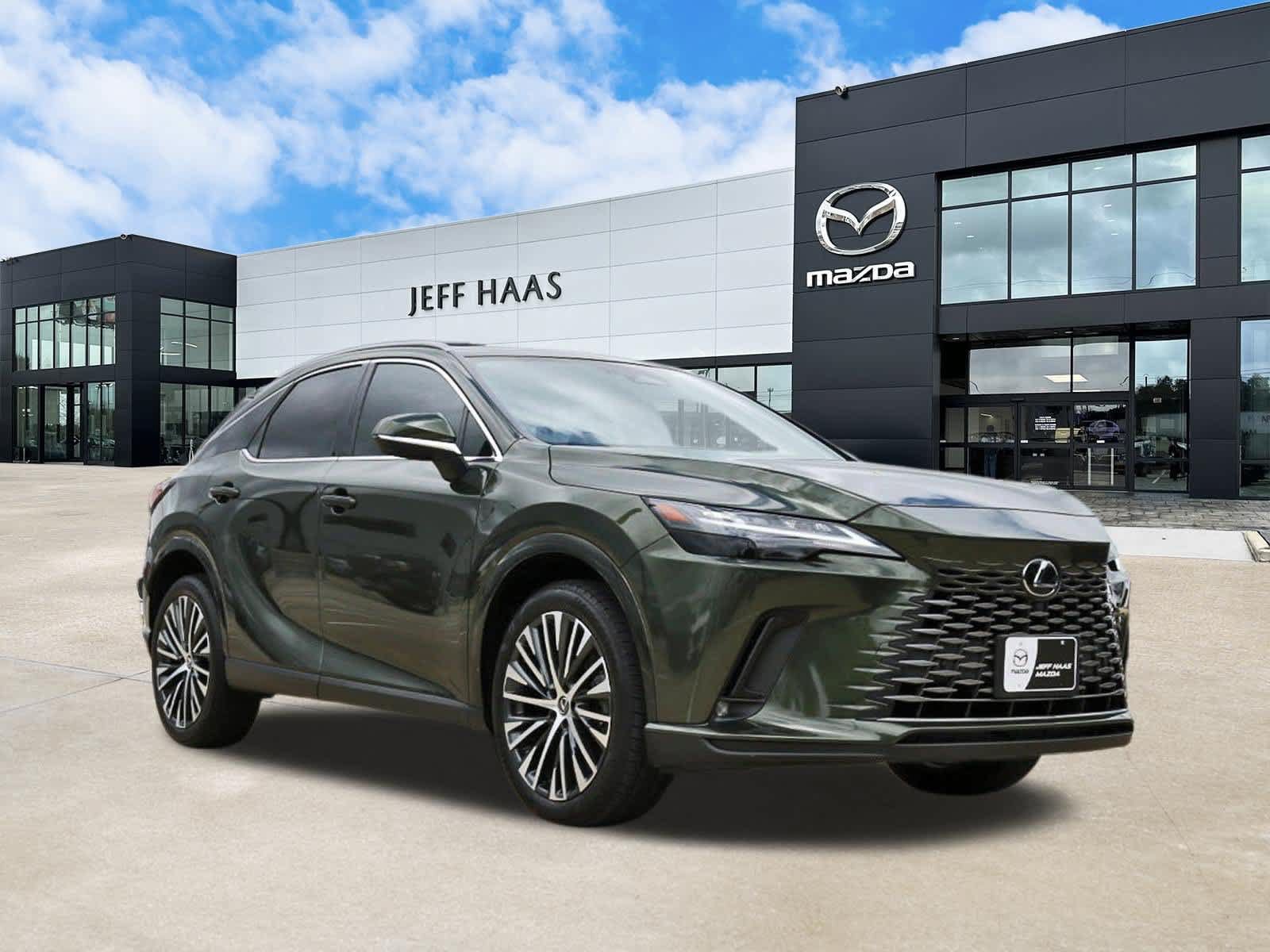 Used 2025 Lexus RX 350 Premium Plus w/ Accessory Package (Z1) FWD image 4