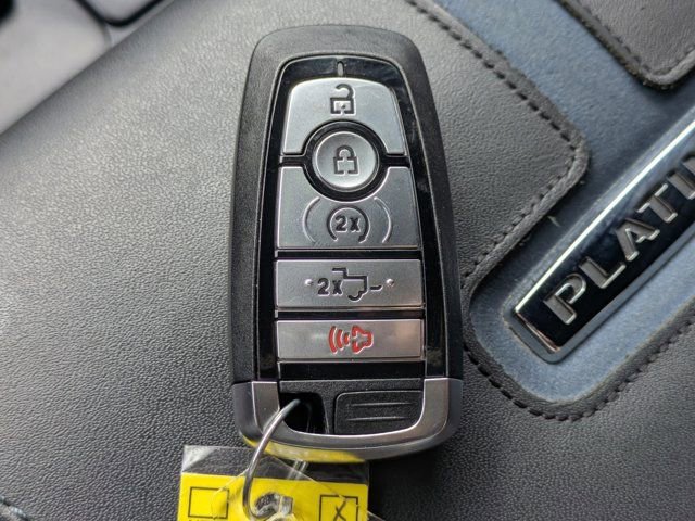 Used 2024 Ford F150 Platinum image 26