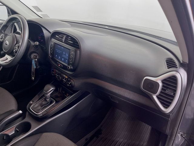 Used 2020 Kia Soul LX FWD image 27