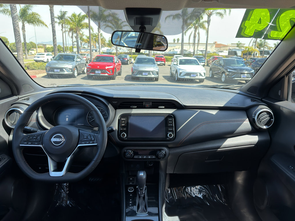 Used 2024 Nissan Kicks SR FWD image 10