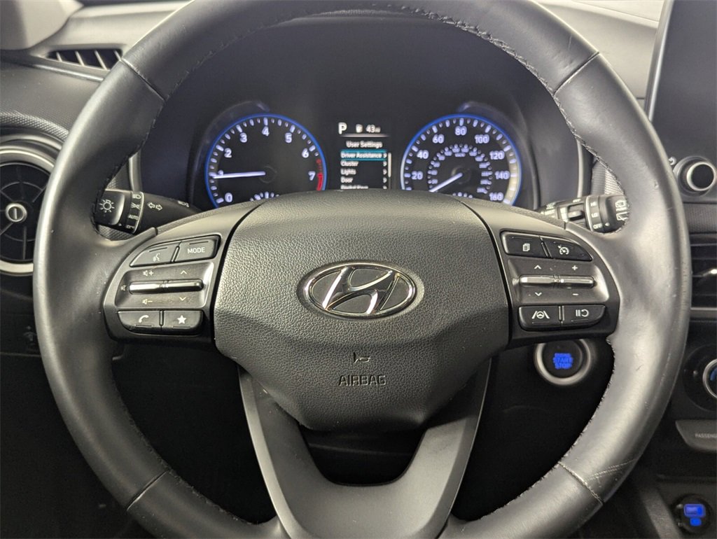 Used 2022 Hyundai Kona SEL w/ Convenience Package image 16