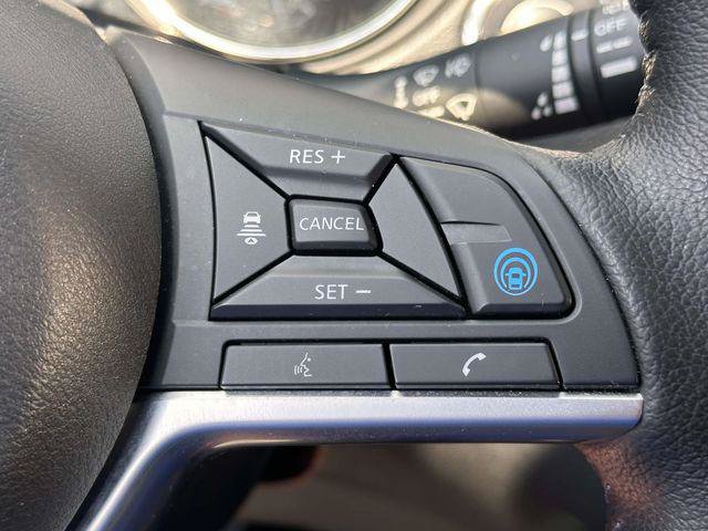 Used 2022 Nissan Rogue Sport SV w/ Technology Package AWD/4WD image 19