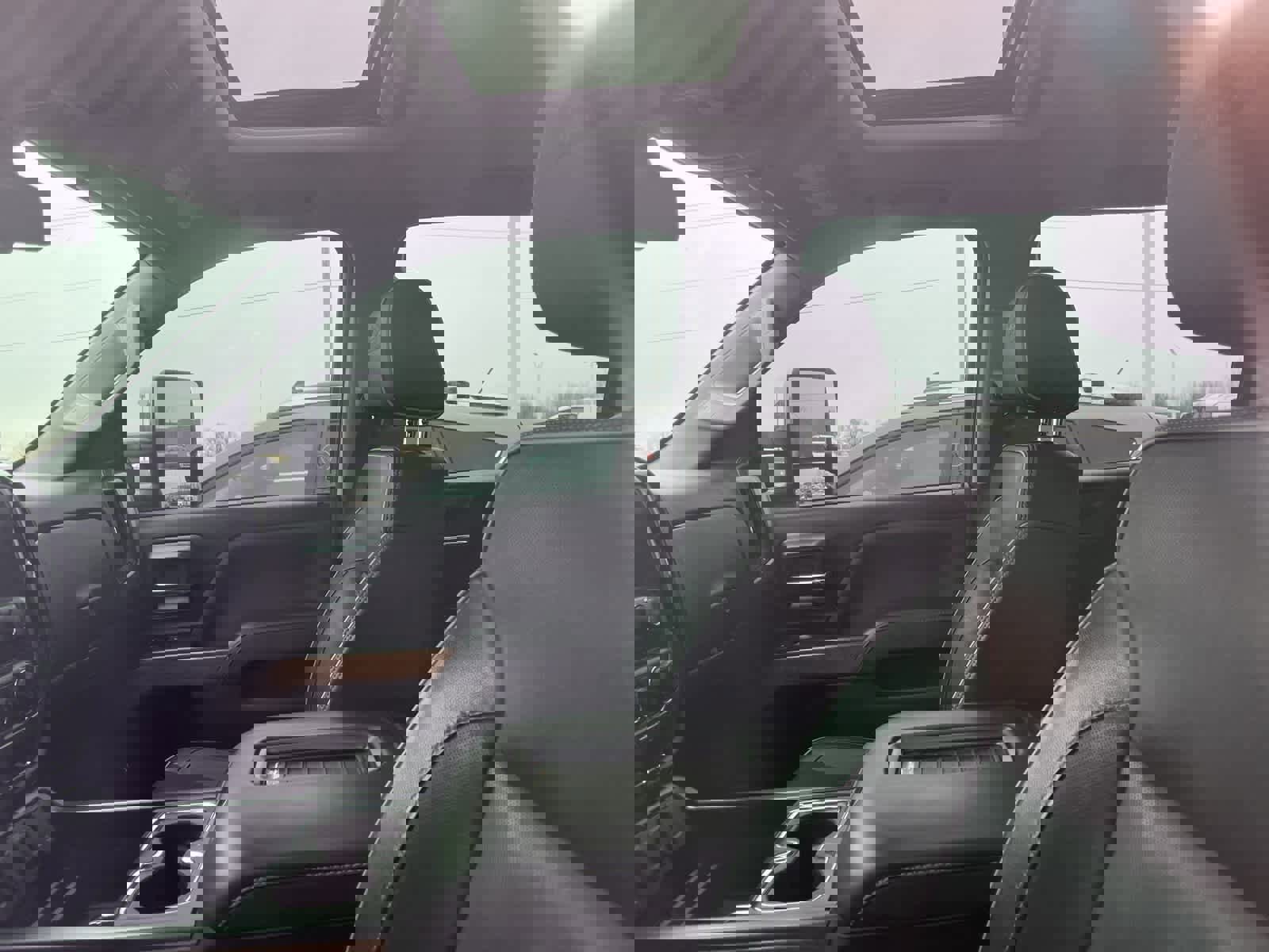 Used 2018 Chevrolet Silverado 2500 High Country image 29