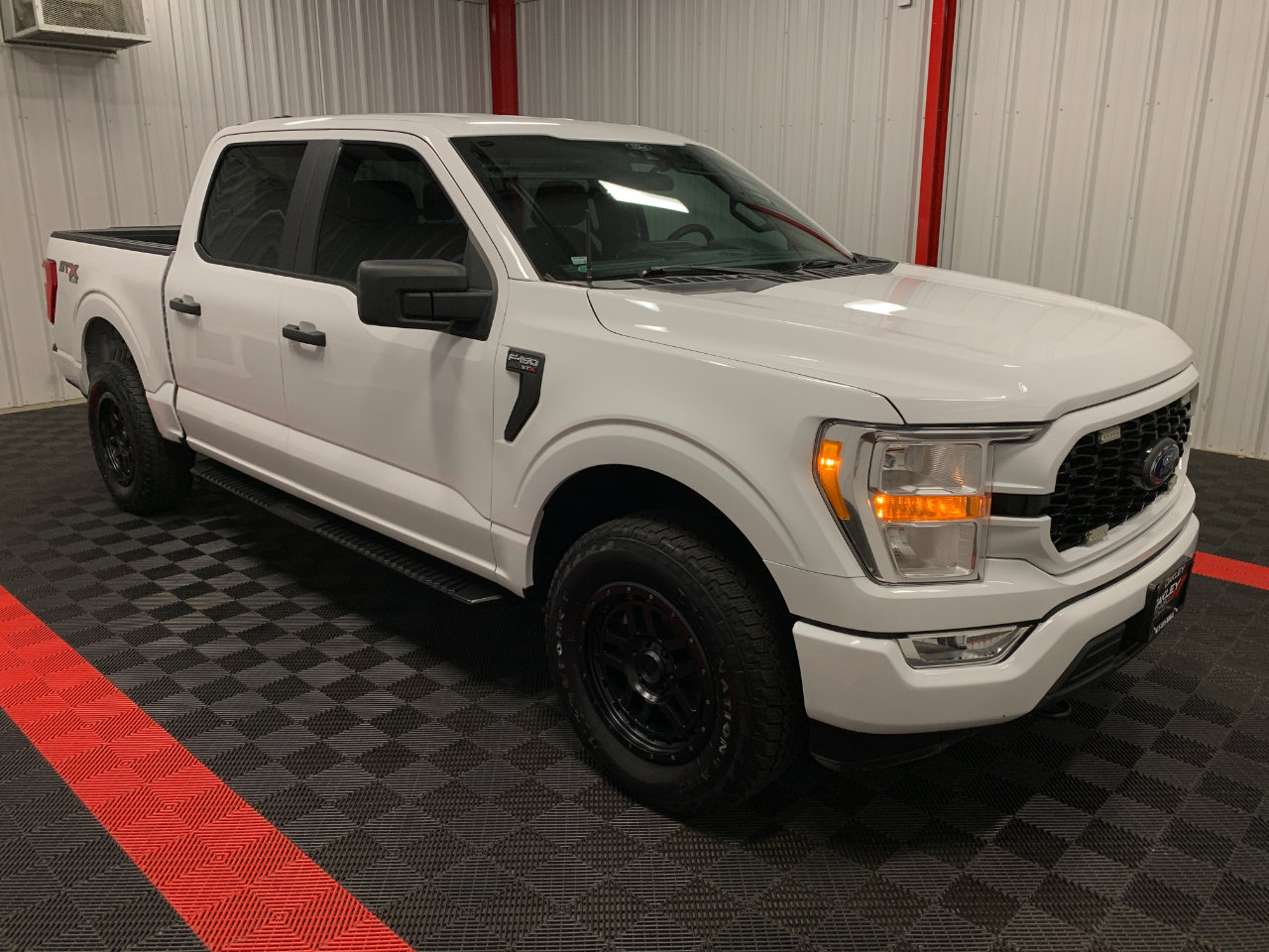 Used 2021 Ford F150 XL w/ STX Appearance Package image 6