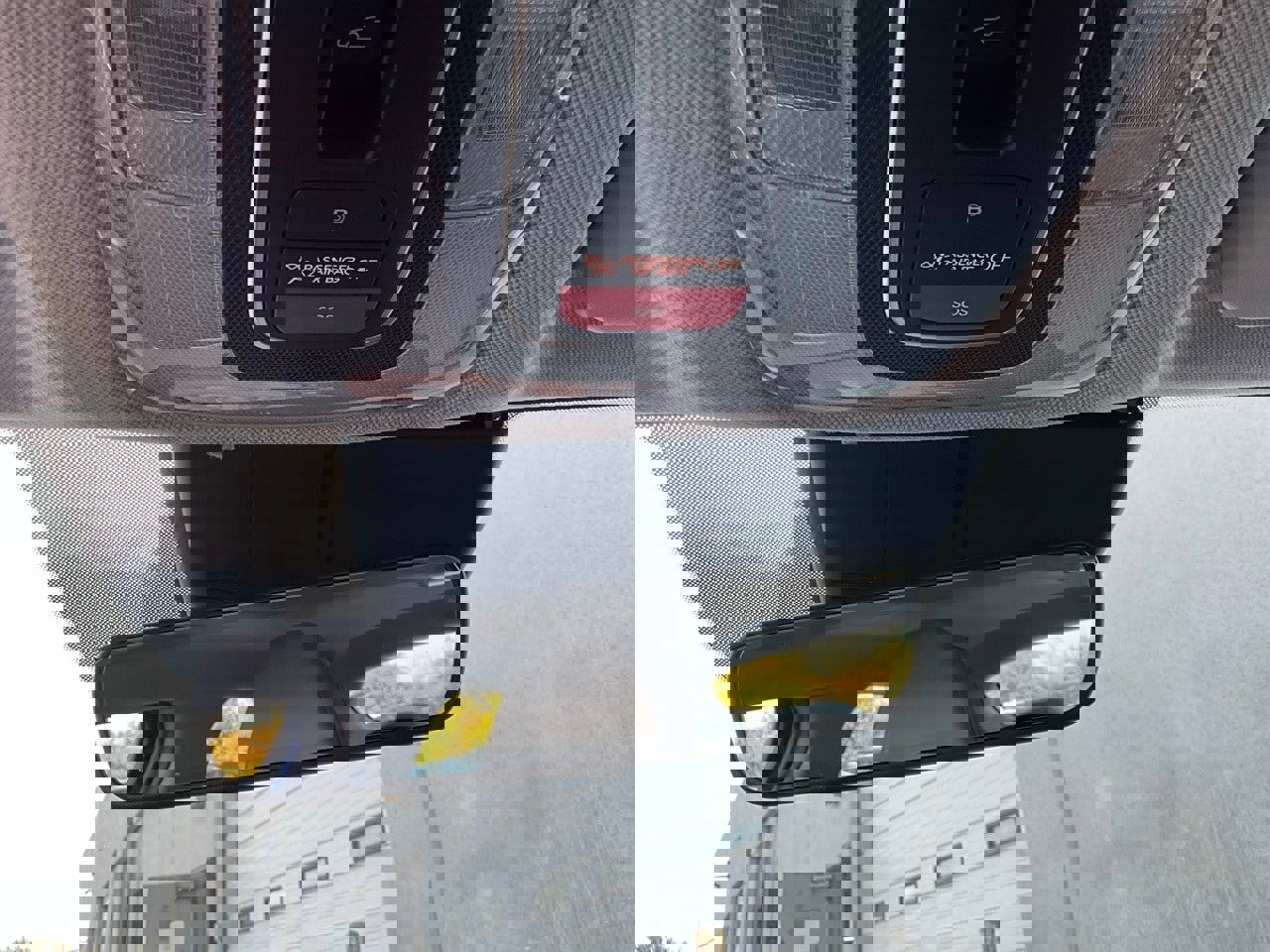 Used 2025 Hyundai Elantra Limited image 34