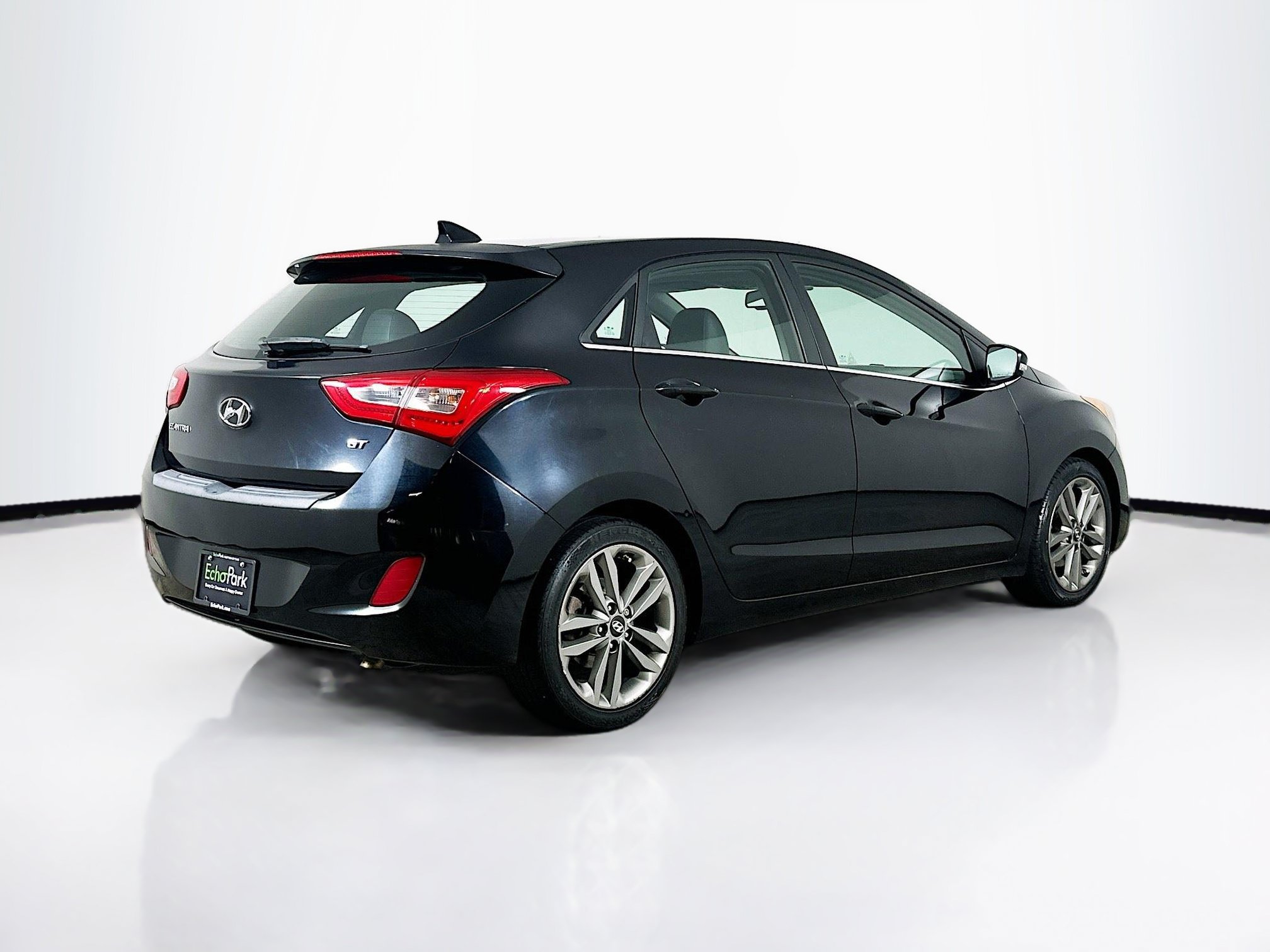 Used 2016 Hyundai Elantra GT w/ Option Group 03 FWD image 9