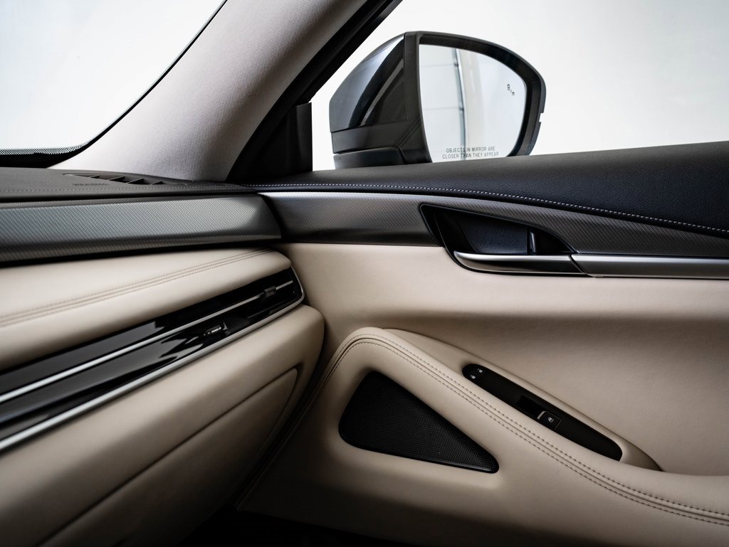 Used 2023 INFINITI QX60 Luxe image 40