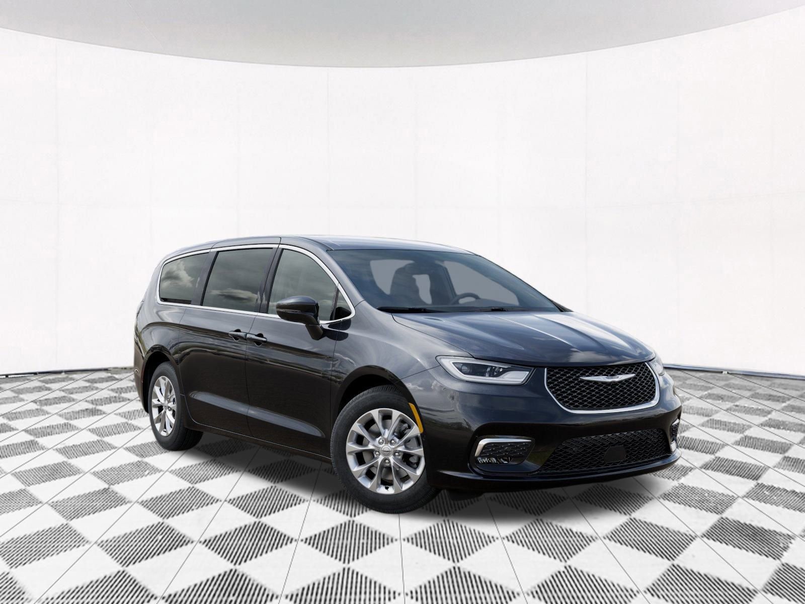New 2026 Chrysler Pacifica Select image 8