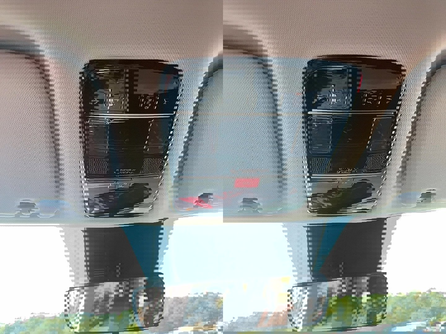 Used 2025 Hyundai Santa Fe SEL image 23