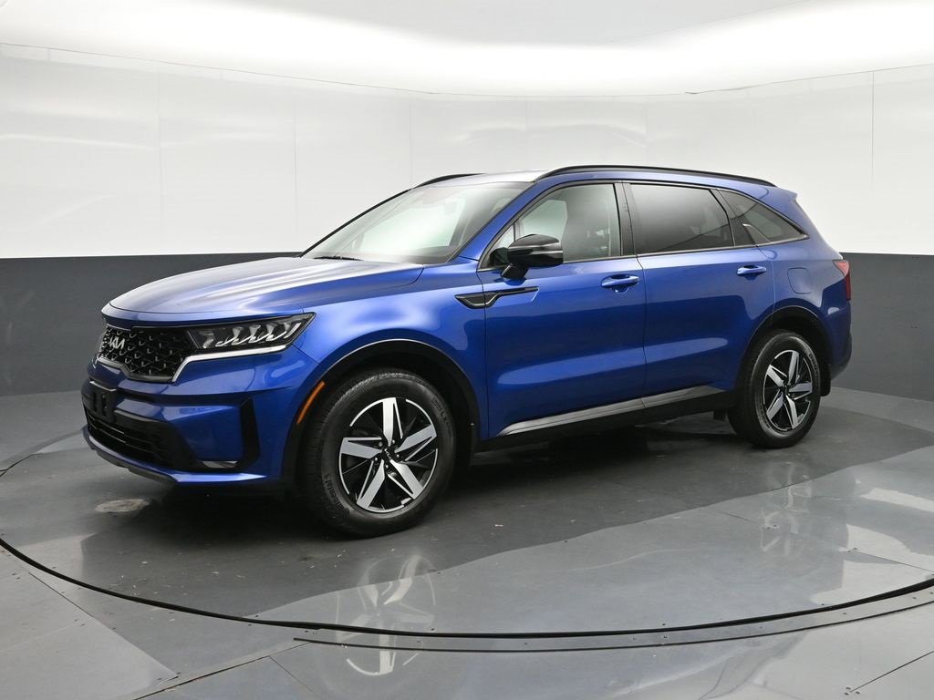 Used 2022 Kia Sorento S image 3
