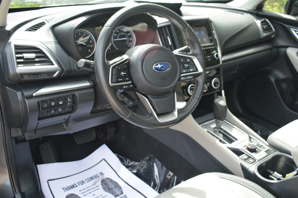 Used 2024 Subaru Forester Premium AWD/4WD image 11