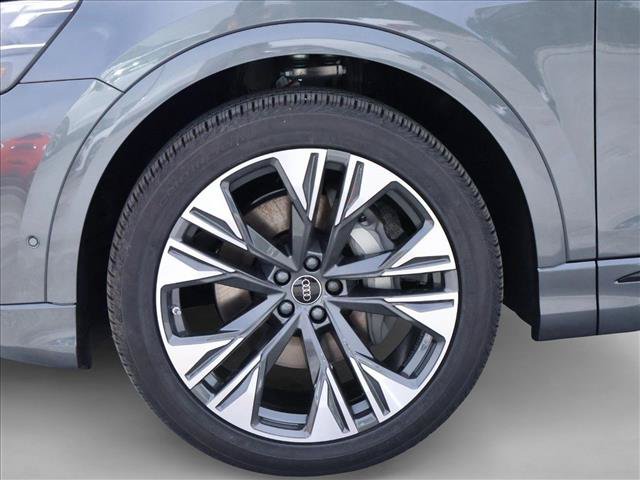 New 2026 Audi Q8 Premium Plus AWD/4WD image 10
