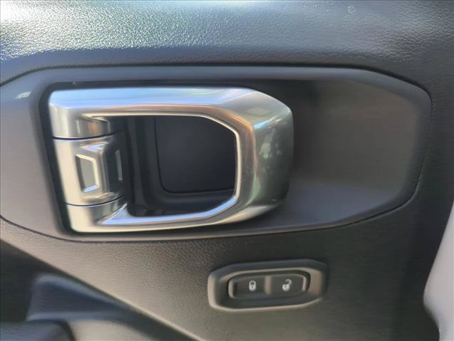 New 2026 Jeep Gladiator Sport AWD/4WD image 18