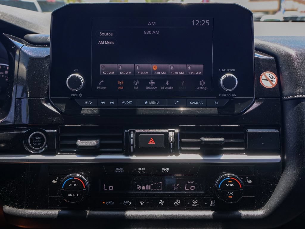 Used 2024 Nissan Pathfinder SV FWD image 29